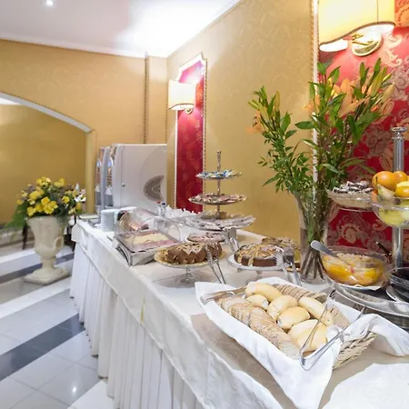Boutique Puccini Hotel 4*