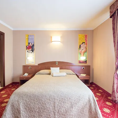 Hotel Boutique Puccini 4*