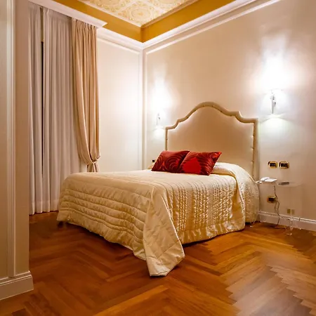 Boutique Puccini Hotel 4*