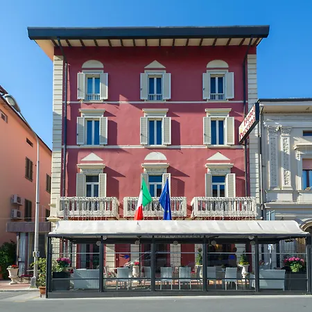 Boutique Puccini 4*