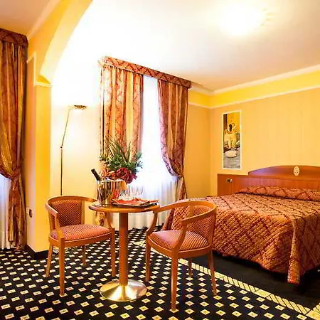 Boutique Puccini Hotel 4*