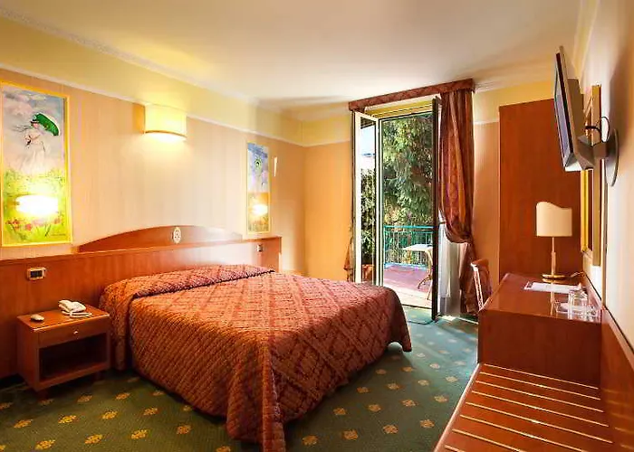 Boutique Puccini Hotel 4*