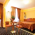 Boutique Puccini Hotel 4*
